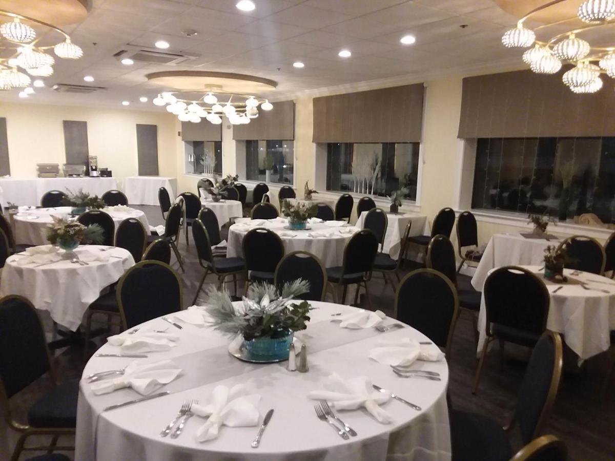 וויקפילד Lakeside Inn מראה חיצוני תמונה